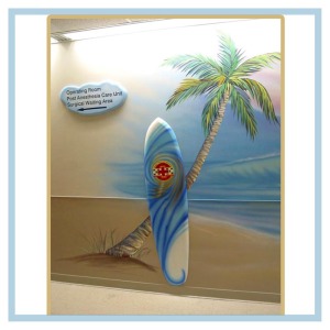 surfboards-tiki-hut-signage-healthcare-art-hospital-design-palm-tree-beath-theme