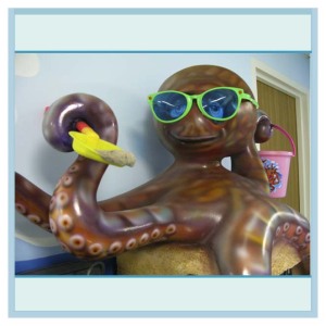 3d-fiberglass-octopus-pediatrics-hospital-art