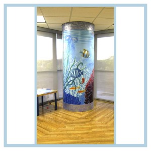 column-aquarium-fish-tank-art-hospital-design-pediatric-waiting-room