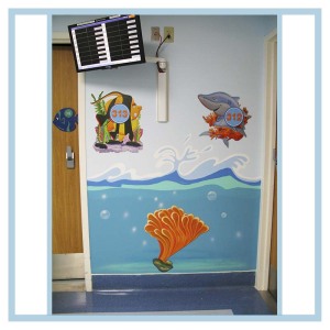 room-markers-3-d-fish-coral-and-waves-on-walls