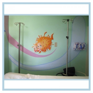 decals-stickers-for-hospital-wallsl-healthcare-design-fish-art-crabs-coral-patient-room-decorations-tropical-theme-hand-painted
