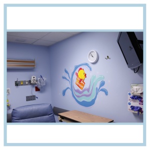 wall-decal-fish-hospital-art-healthcare-design-same-day-surgery