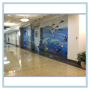 hospital-hall-art-healthcare-design-3d-fish-murals